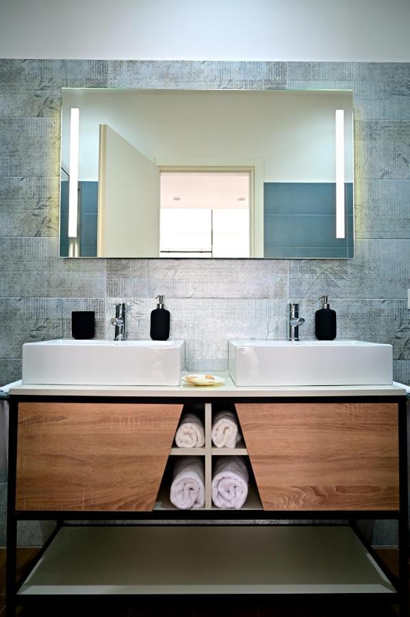 Kore Suites&Apartments Λόκρι Εξωτερικό φωτογραφία