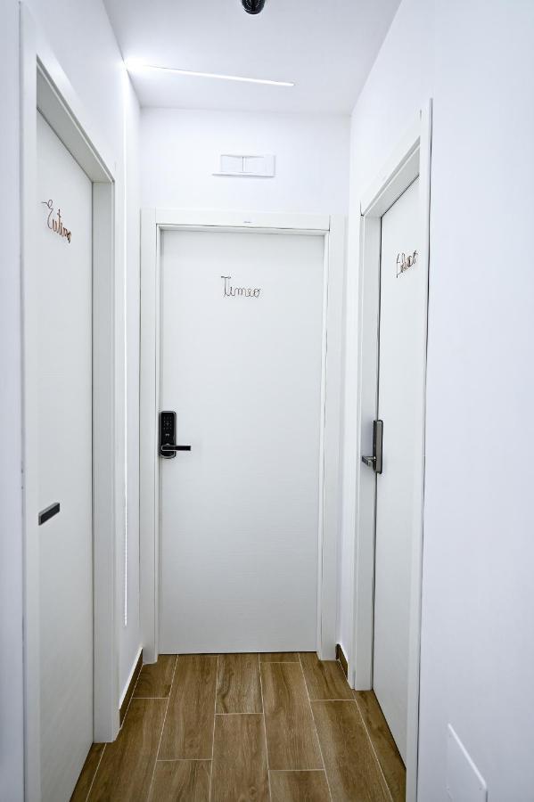 Kore Suites&Apartments Λόκρι Εξωτερικό φωτογραφία